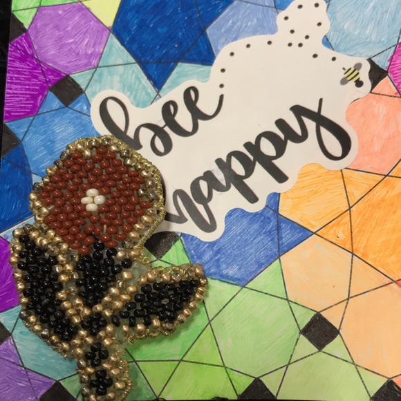 Flower Brooch - Picture 6 of 8